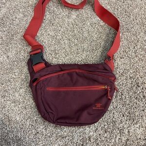 Maroon mountainsmith Crossbody Bag with Adjustable Strap
